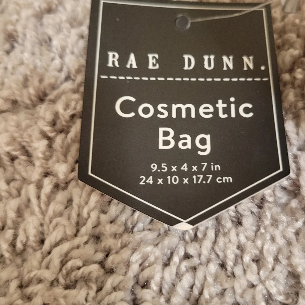 🛍5 for $25/ Rae Dunn Rainbow LOVE Cosmetic Bag - Picture 4 of 7
